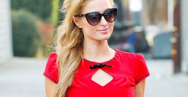 Paris Hilton in rosso