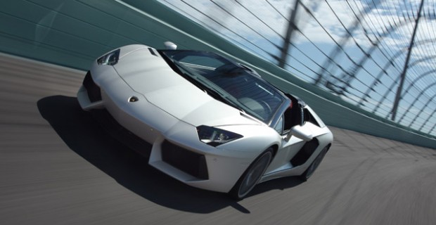 Lamborghini Aventador Roadster LP 700-4